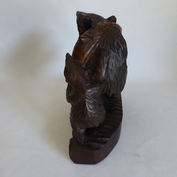VINTAGE 12” JAPANESE AINU HOKKAIDO CARVED WOOD BEAR WITH CUB SALMON SCULPTURE - Picture 7 of 14